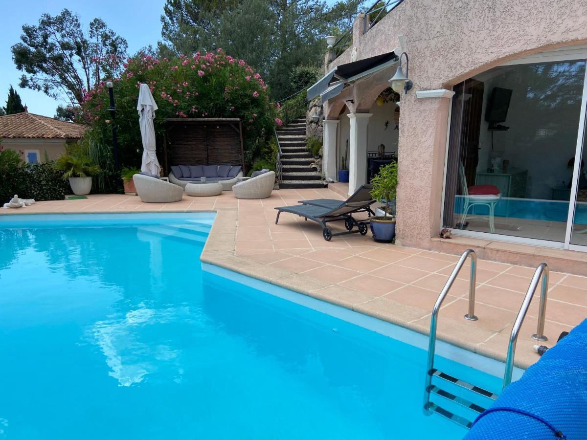 מוטורו Villa Marilis מראה חיצוני תמונה